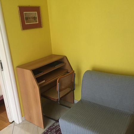 Second Floor Best Stay Athena Bagian luar foto