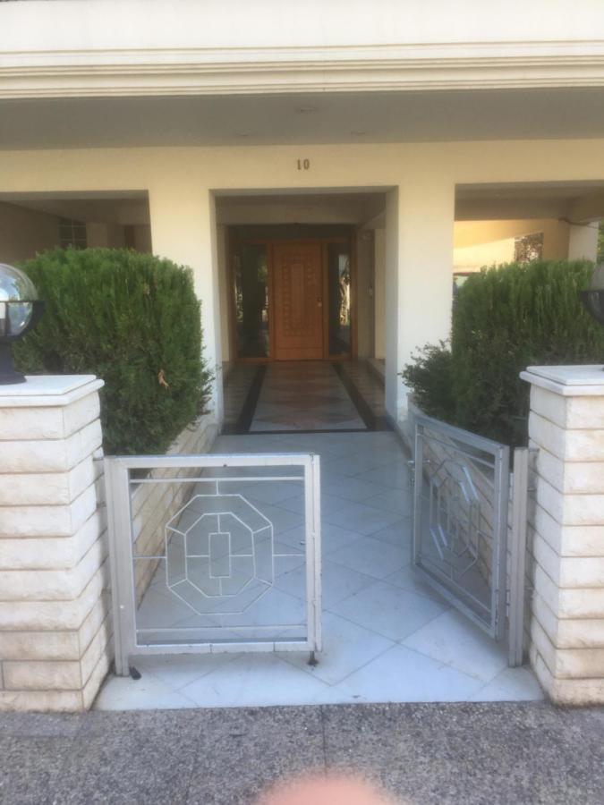 Second Floor Best Stay Athena Bagian luar foto