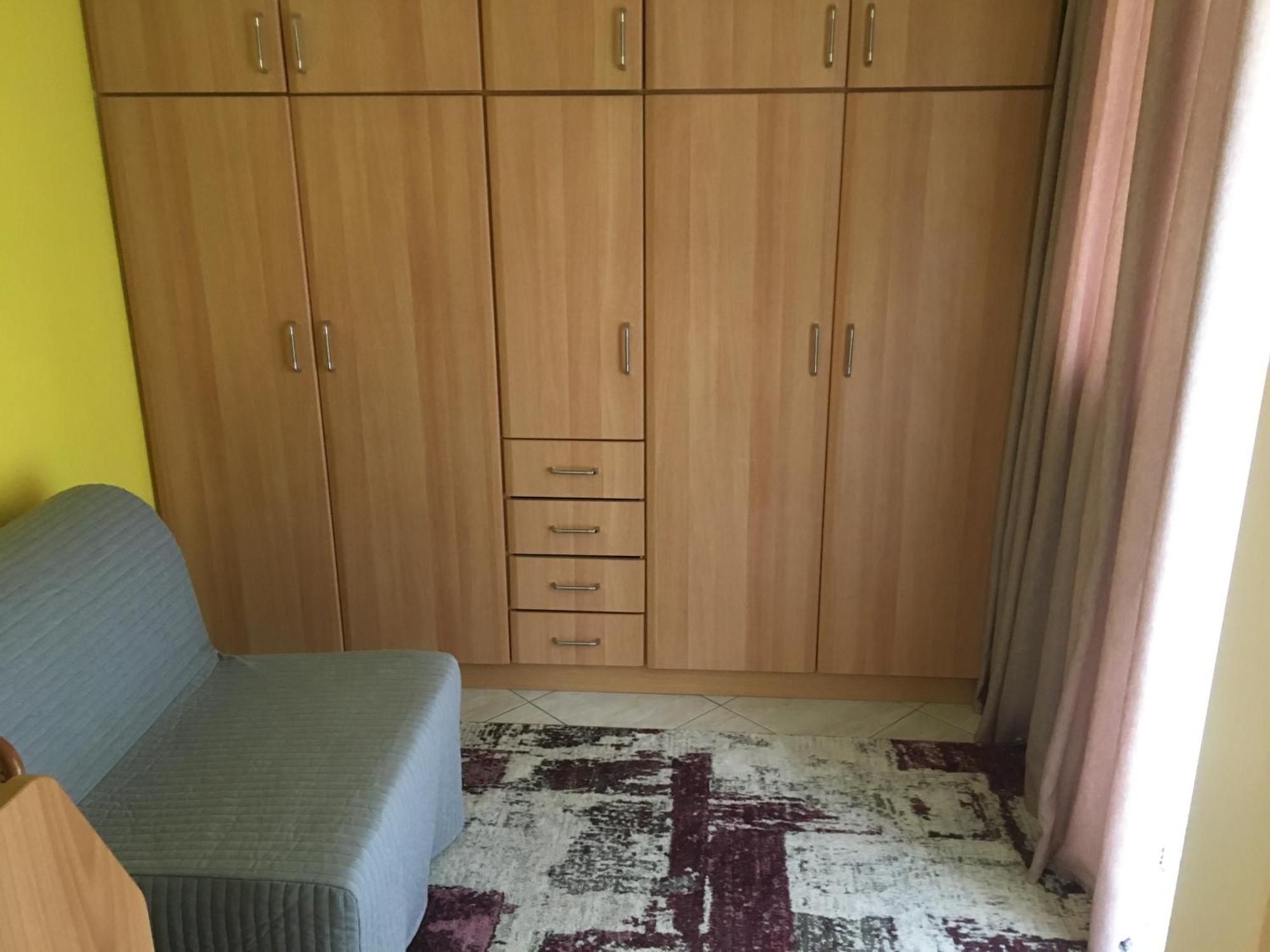Second Floor Best Stay Athena Bagian luar foto