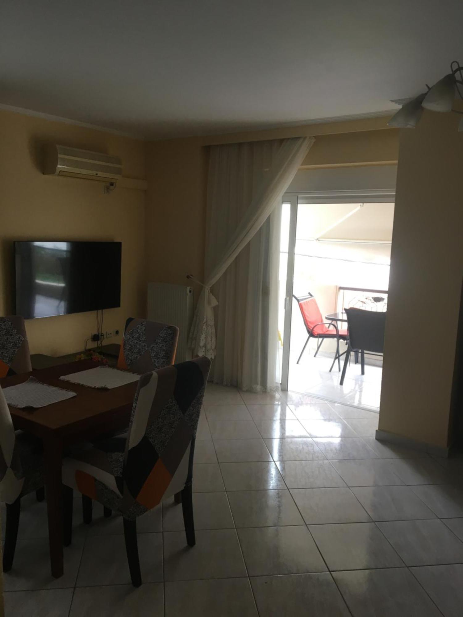Second Floor Best Stay Athena Bagian luar foto